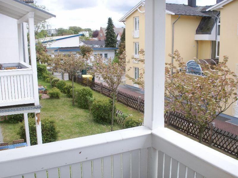 Haus Bernstein Ferienwohnungen Гьорен Стая снимка